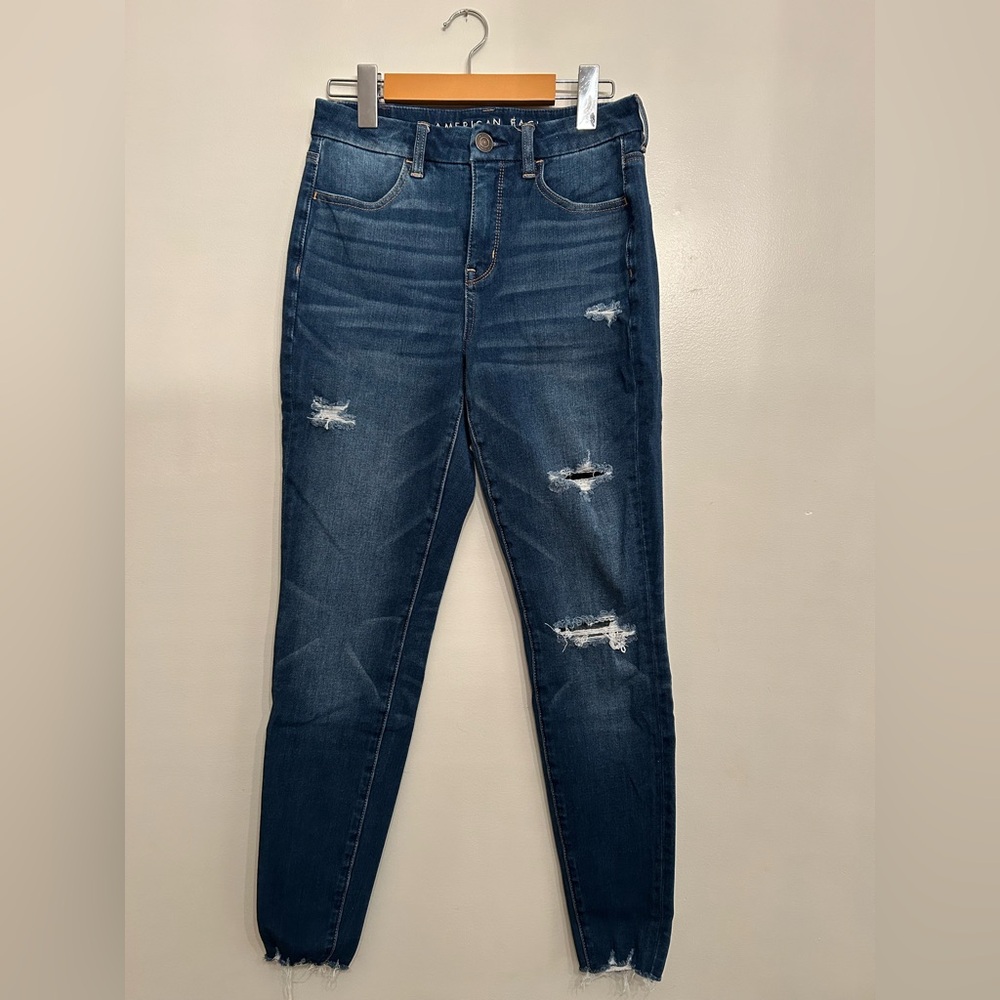 Dark Blue American Eagle Jeans. “ The Dream Jean”